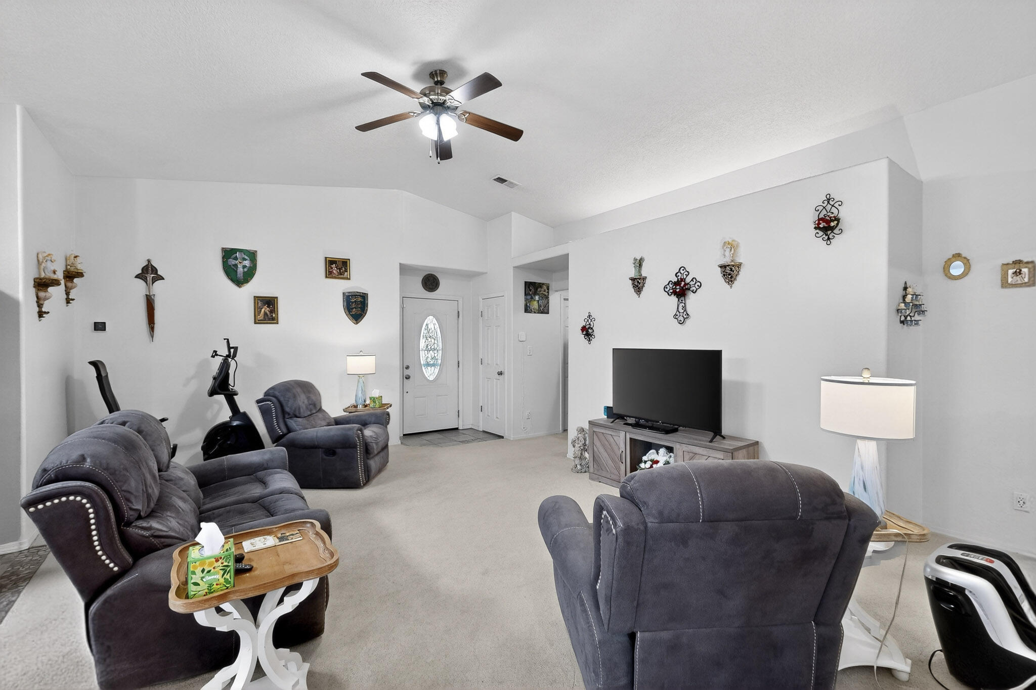 1050 WAGON TRAIL Street 