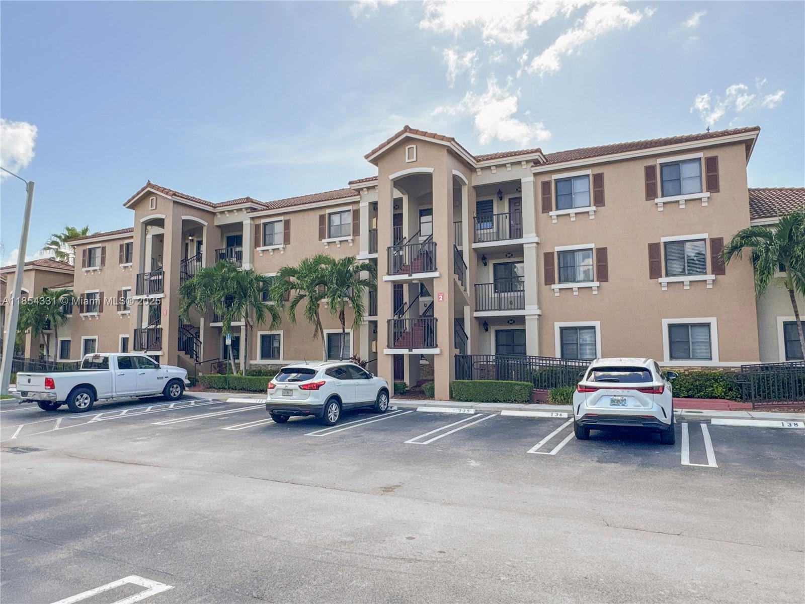 22541 SW 88th Pl 304-6