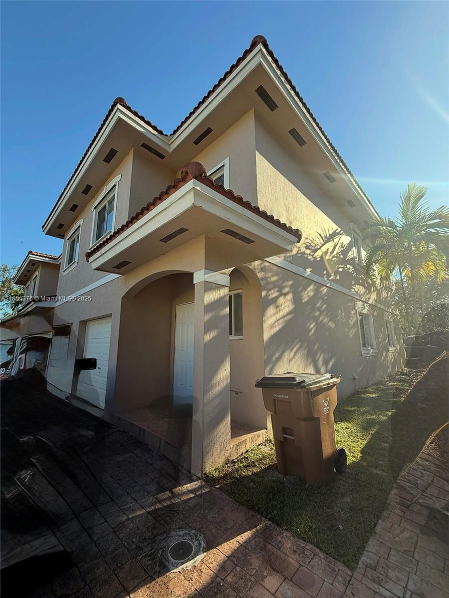 Property photo # 0