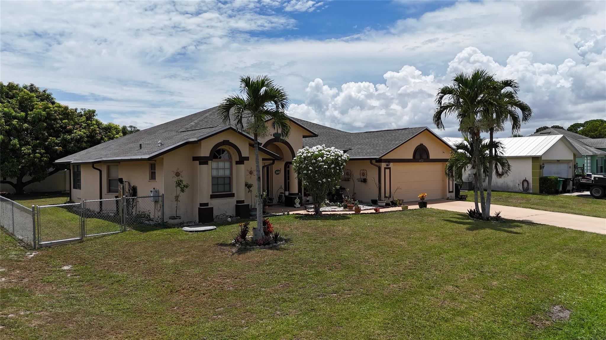 Homes for sale in Port St. Lucie, FL | 472 Se Faith Ter, Port St. Lucie, FL 34983 | MLS# F10519835