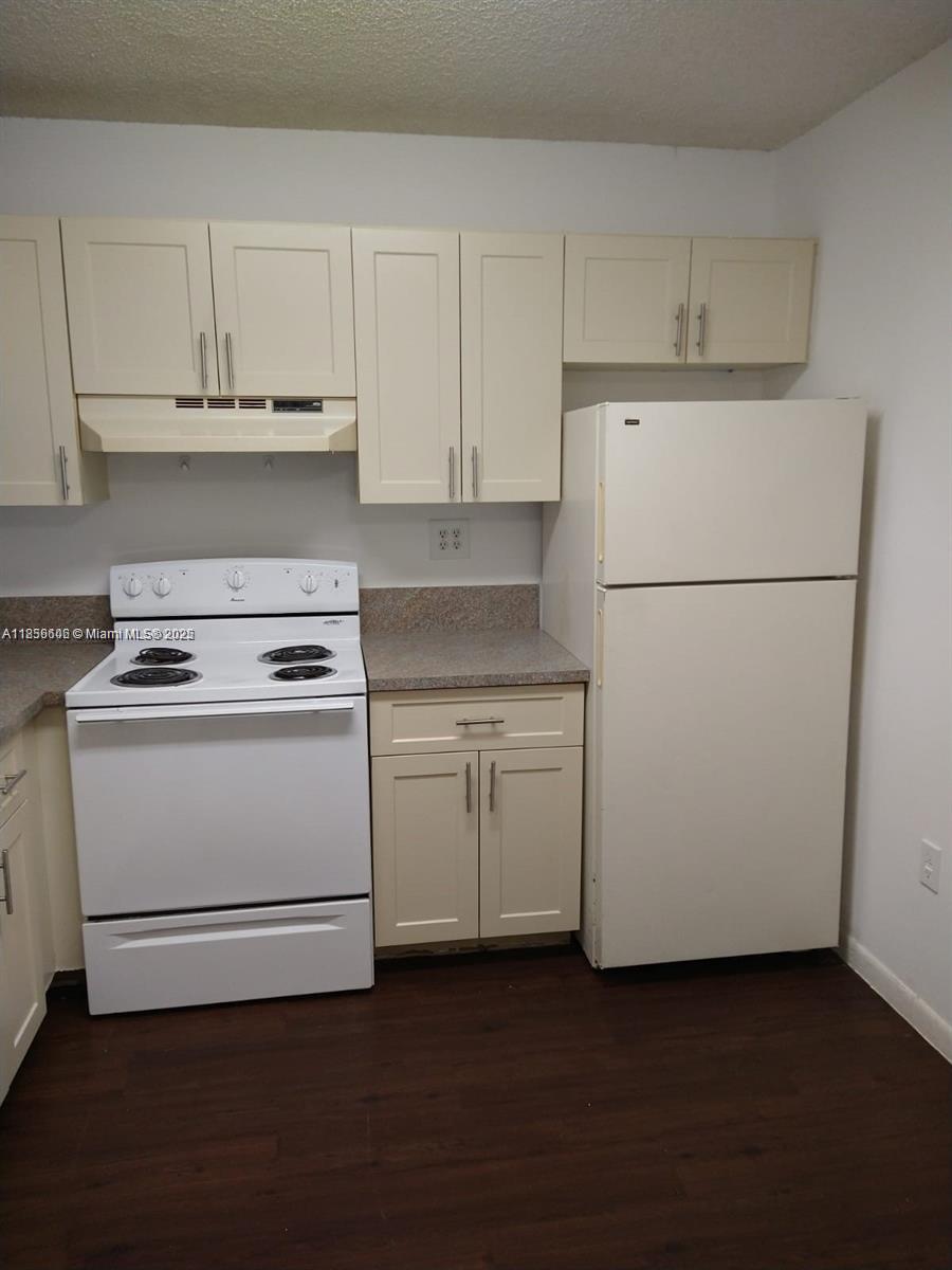Property photo # 8