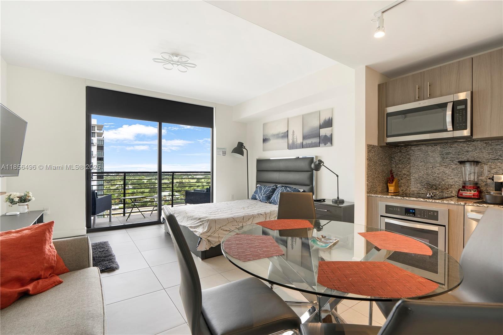 Property photo # 0