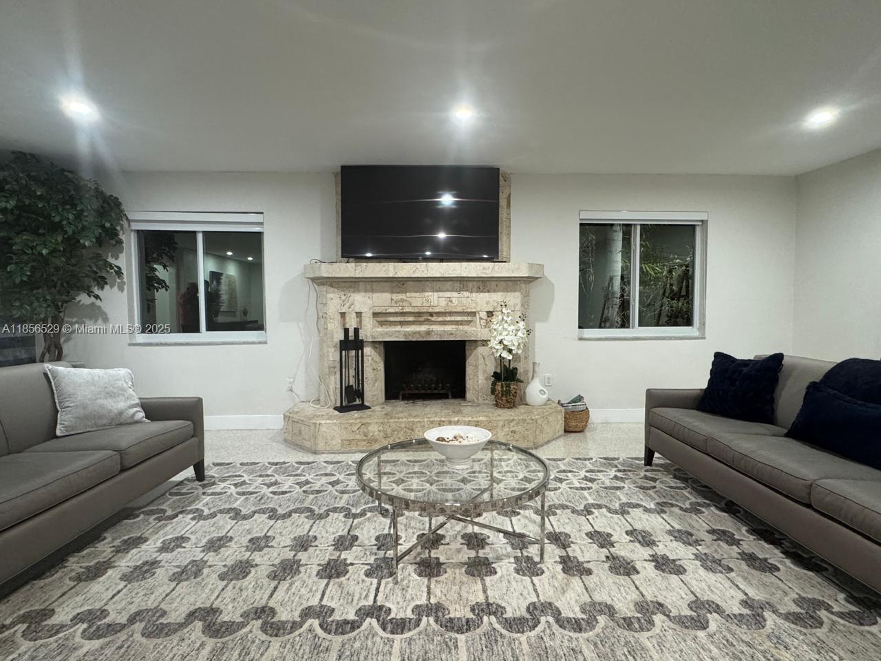Property photo # 7