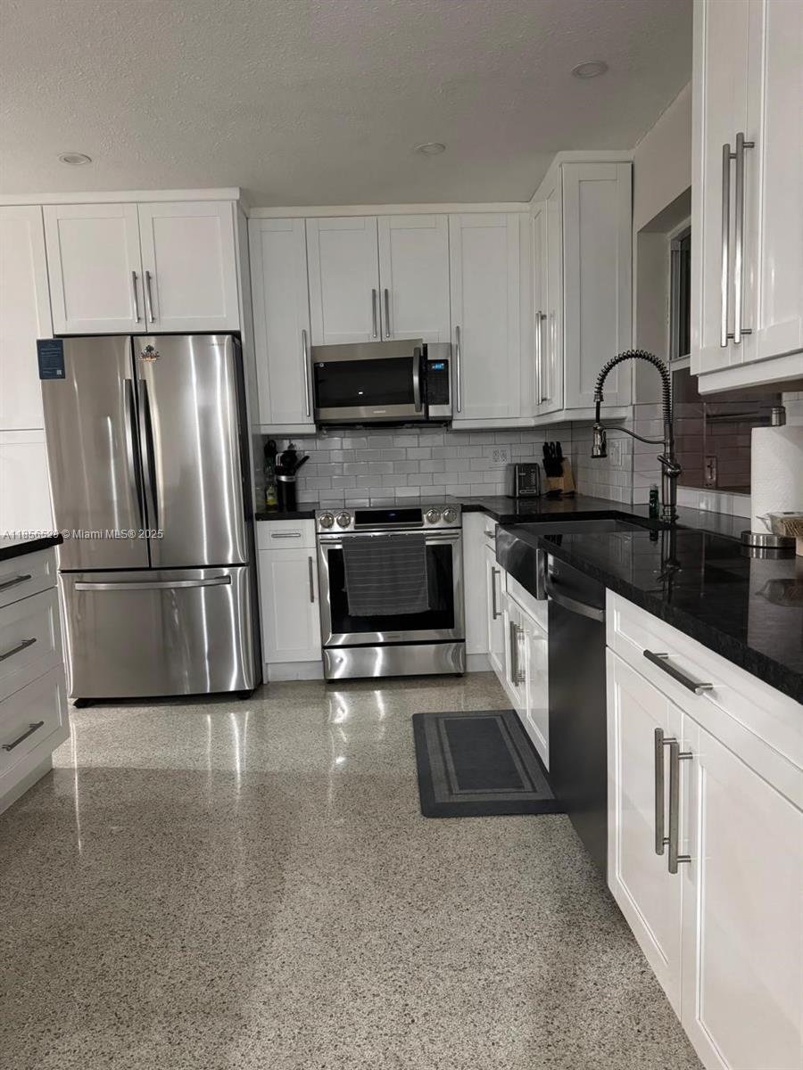 Property photo # 8