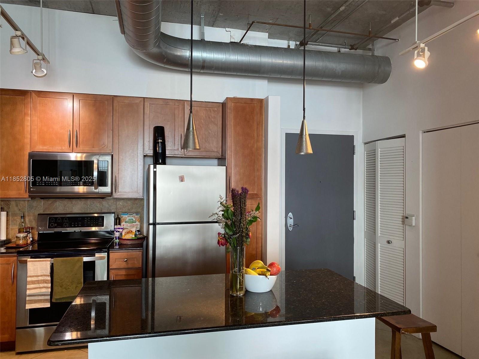 Property photo # 9