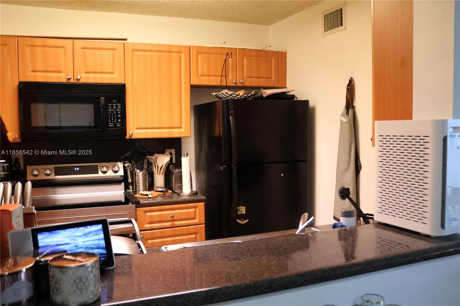 Property photo # 9