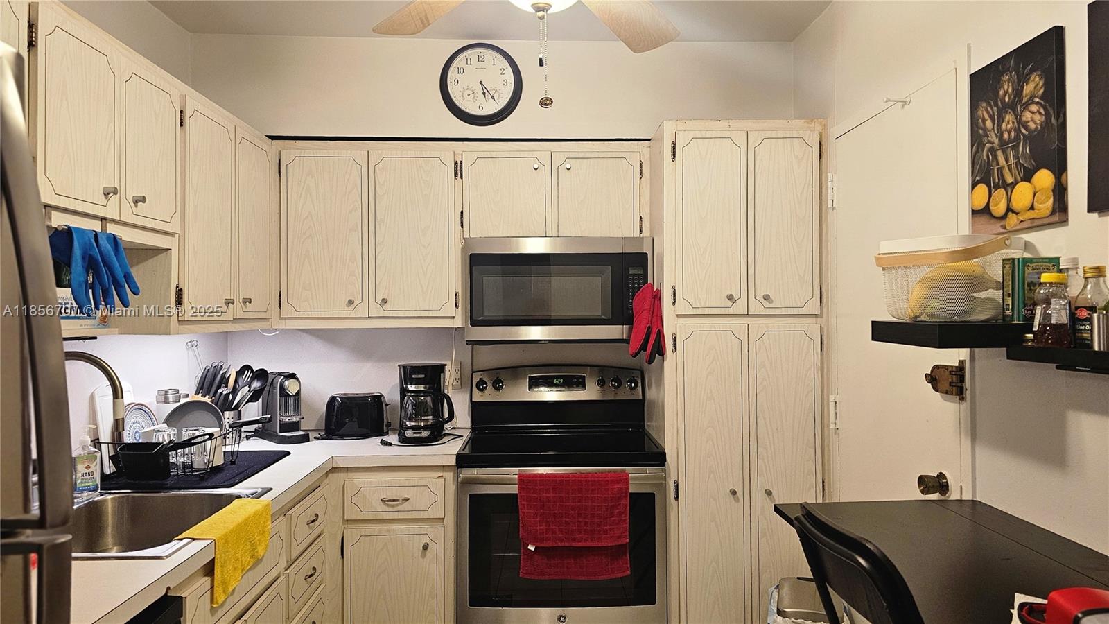 Property photo # 9