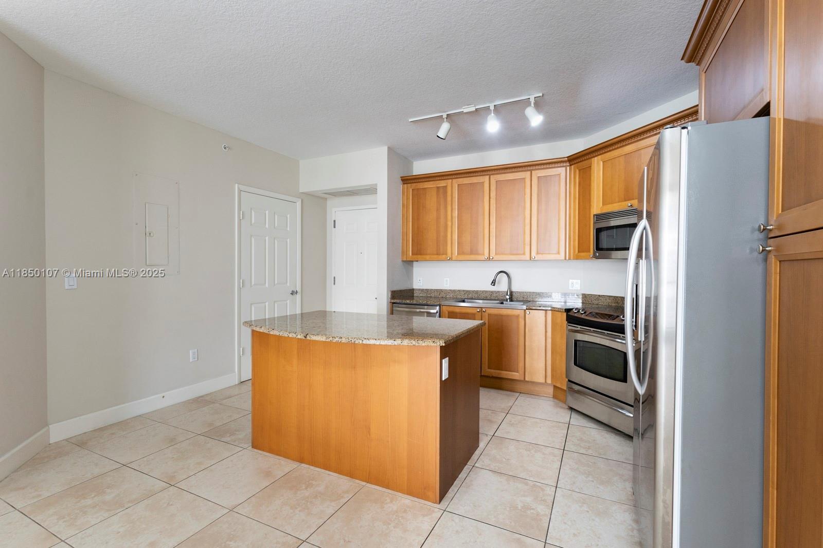 Property photo # 5