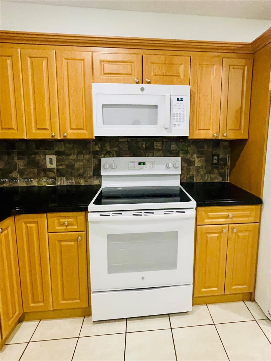 Property photo # 4