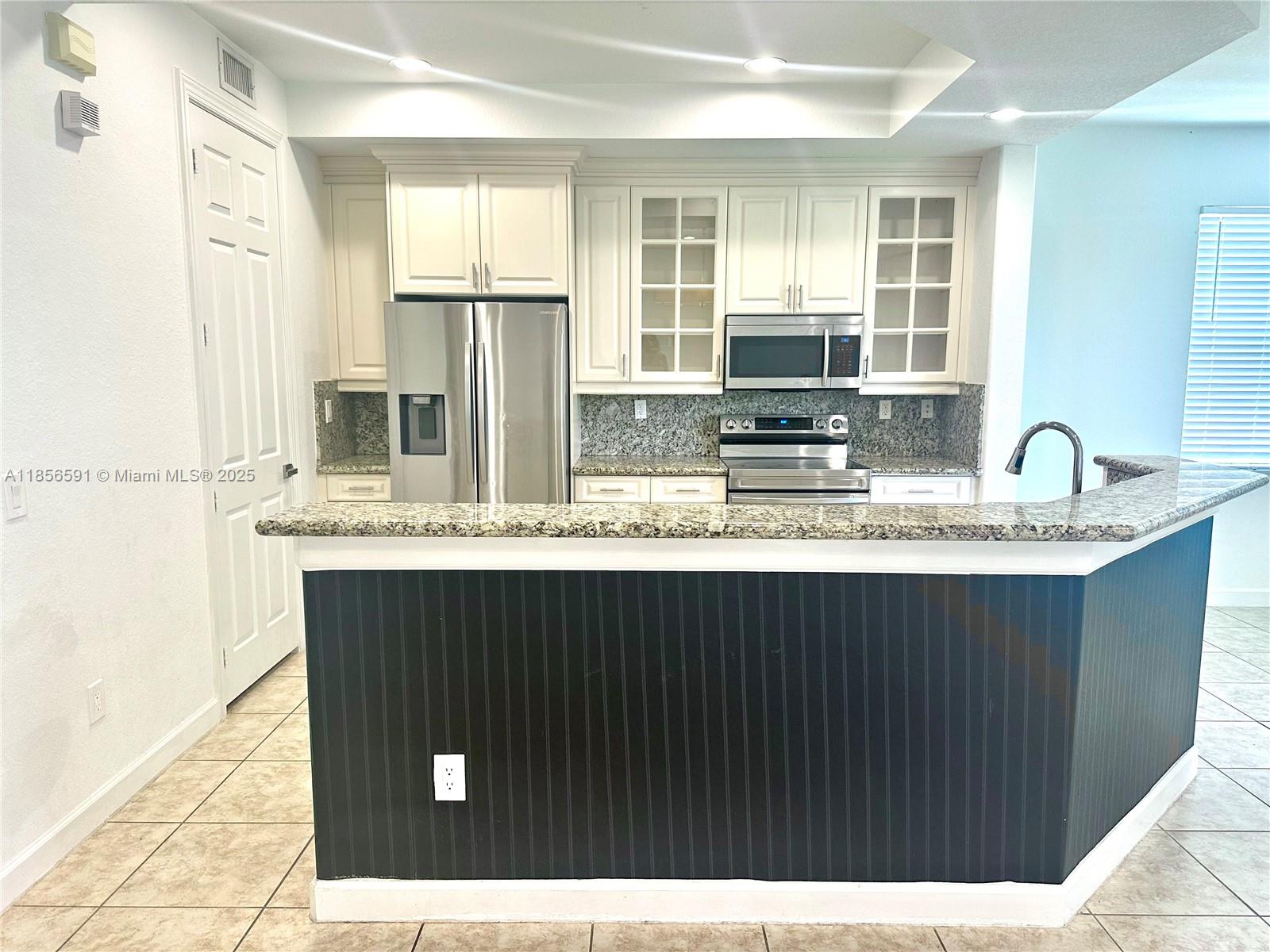 Property photo # 6