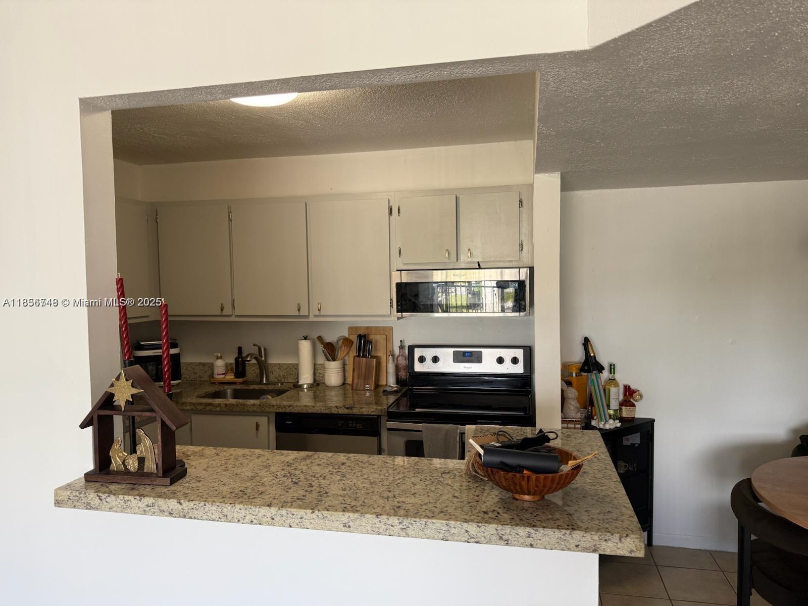 Property photo # 8