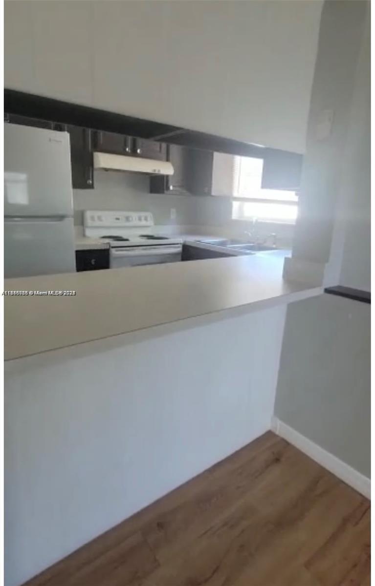 Property photo # 6