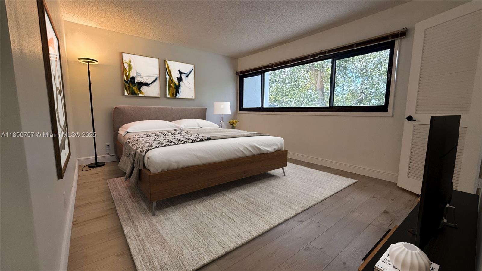 Property photo # 6