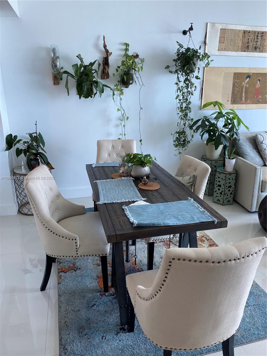 244 Biscayne Blvd #2706, Miami FL 33132