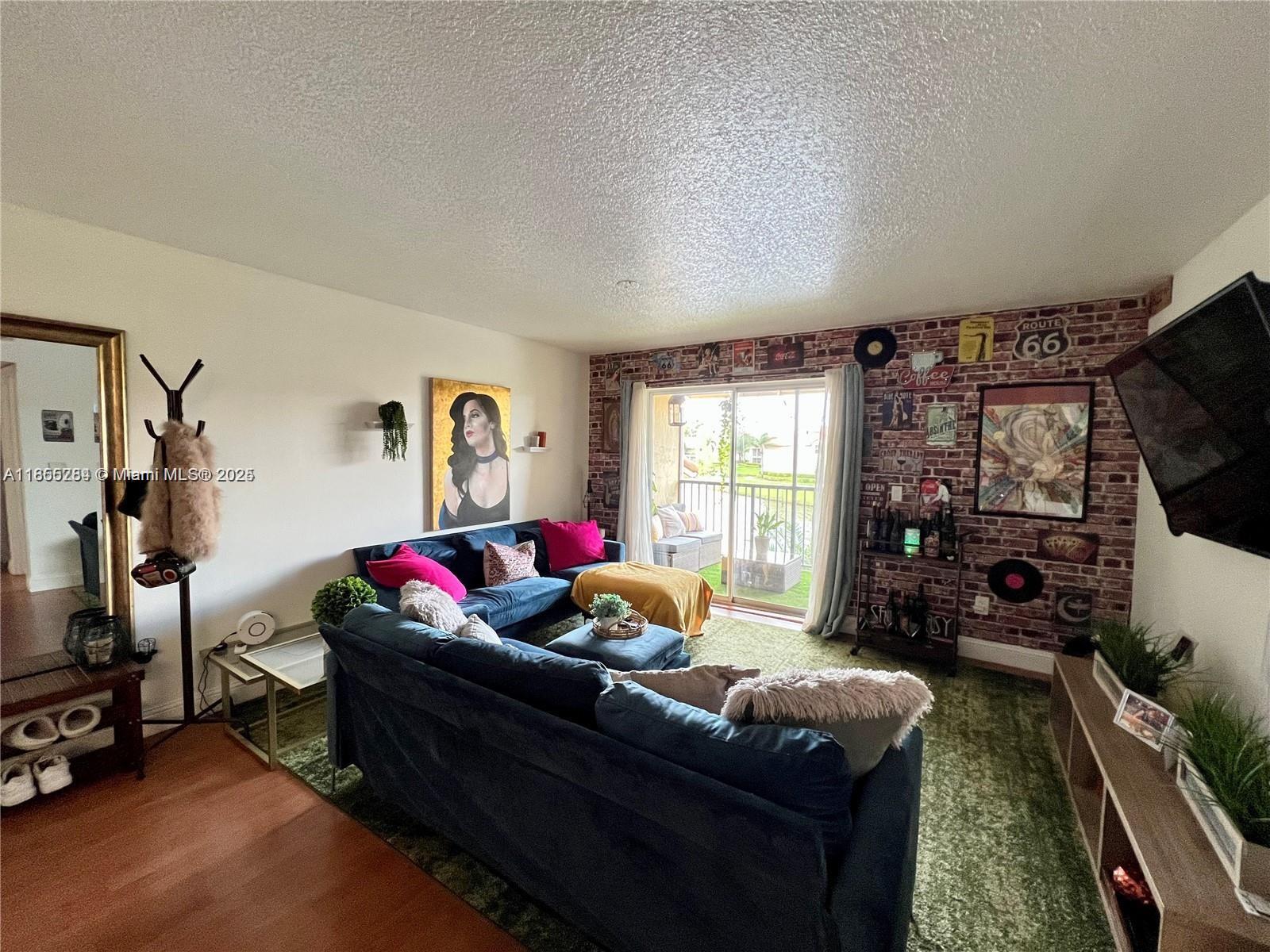 Property photo # 4