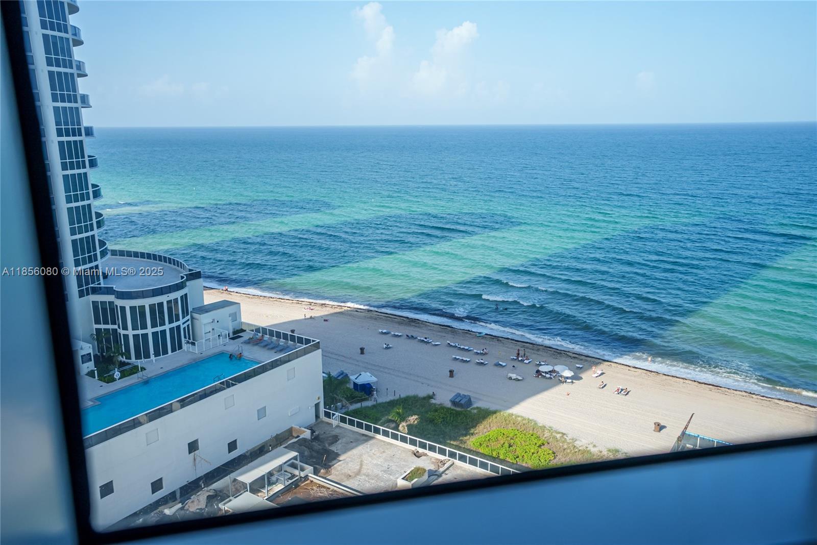 Condo for Sale in Sunny Isles Beach, FL