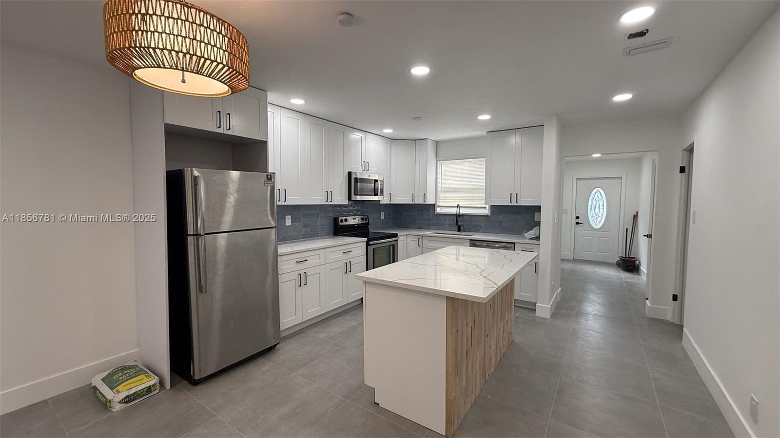 Property photo # 2