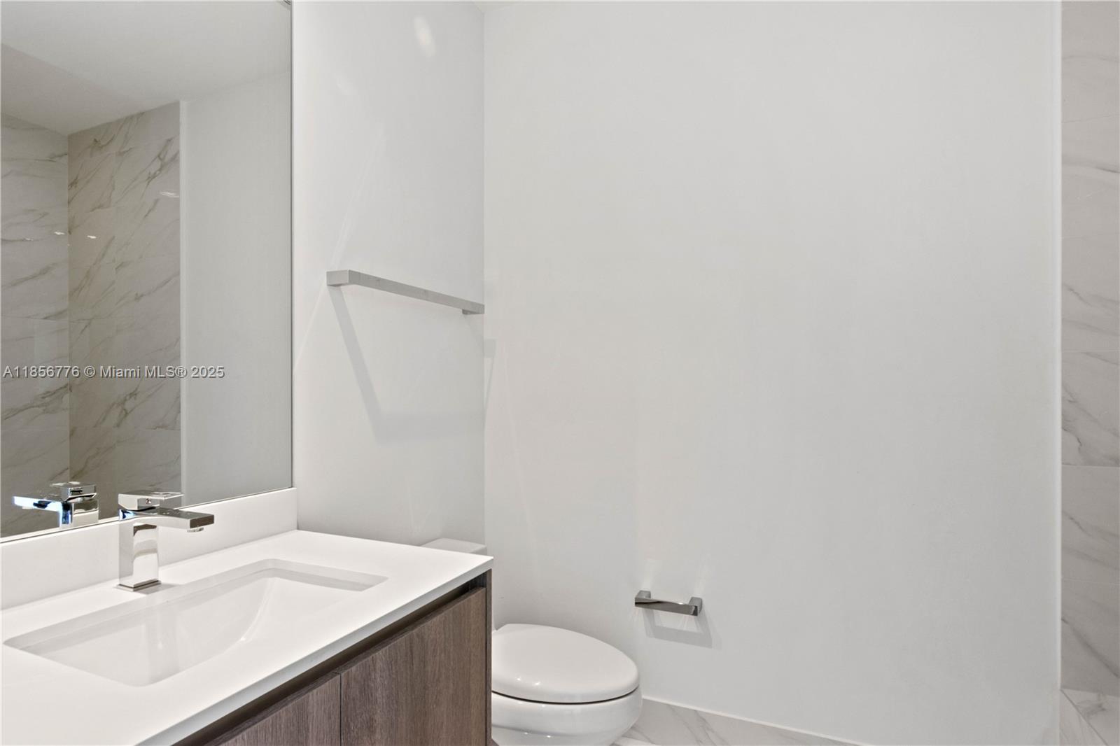 801 S Miami Ave #5009, Miami FL 33130