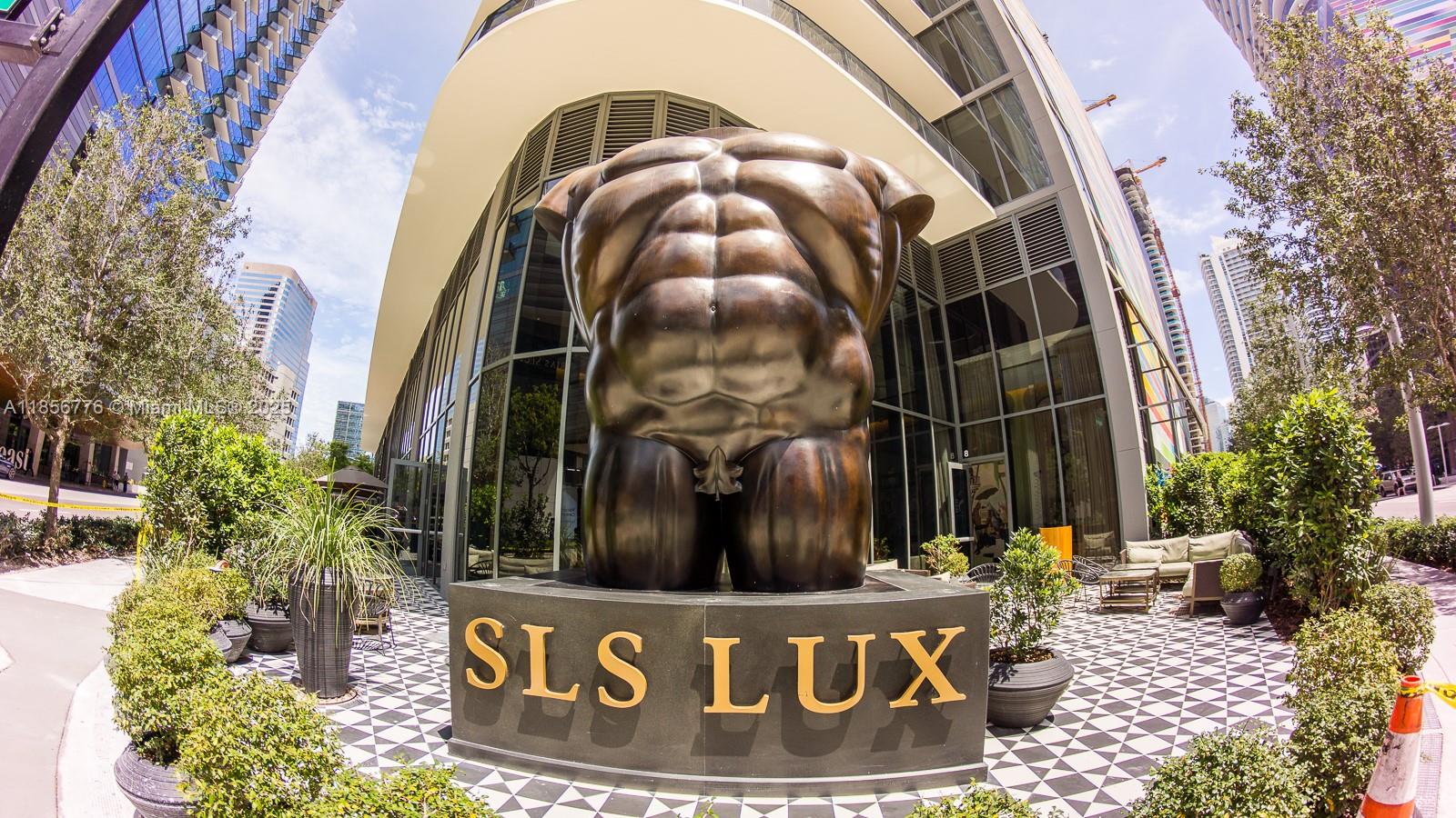 801 S Miami Ave #5009, Miami FL 33130