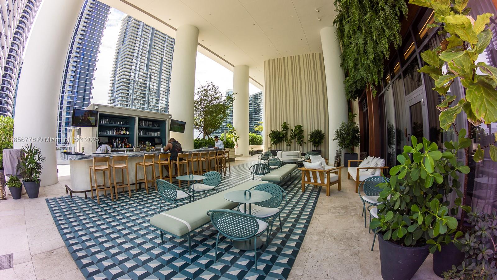 801 S Miami Ave #5009, Miami FL 33130