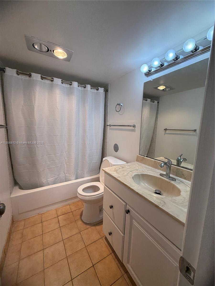 Property photo # 4