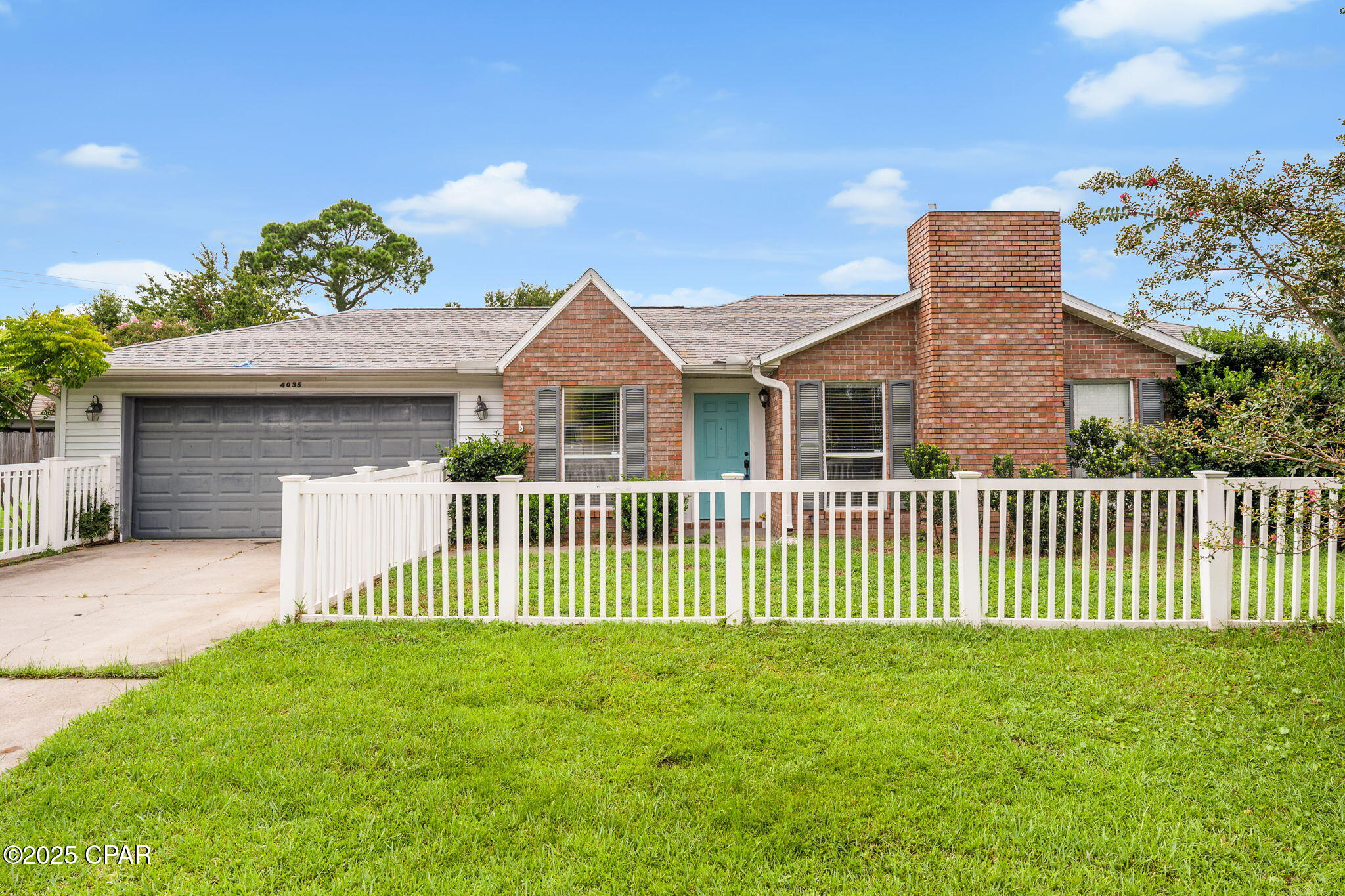 Image 1 For 4035 Woodridge Road