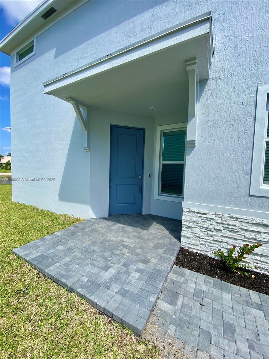 Property photo # 2