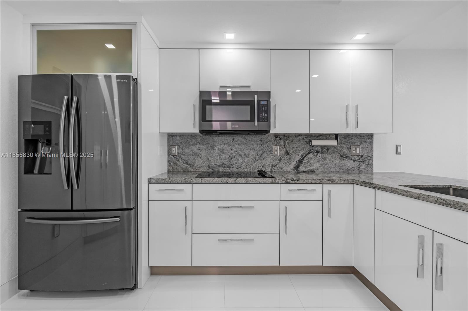 Property photo # 9