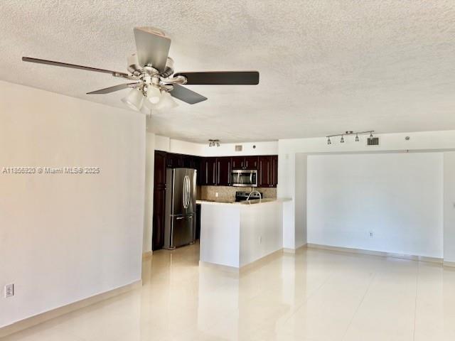 19801 E Country Club Dr #4506, Aventura FL 33180