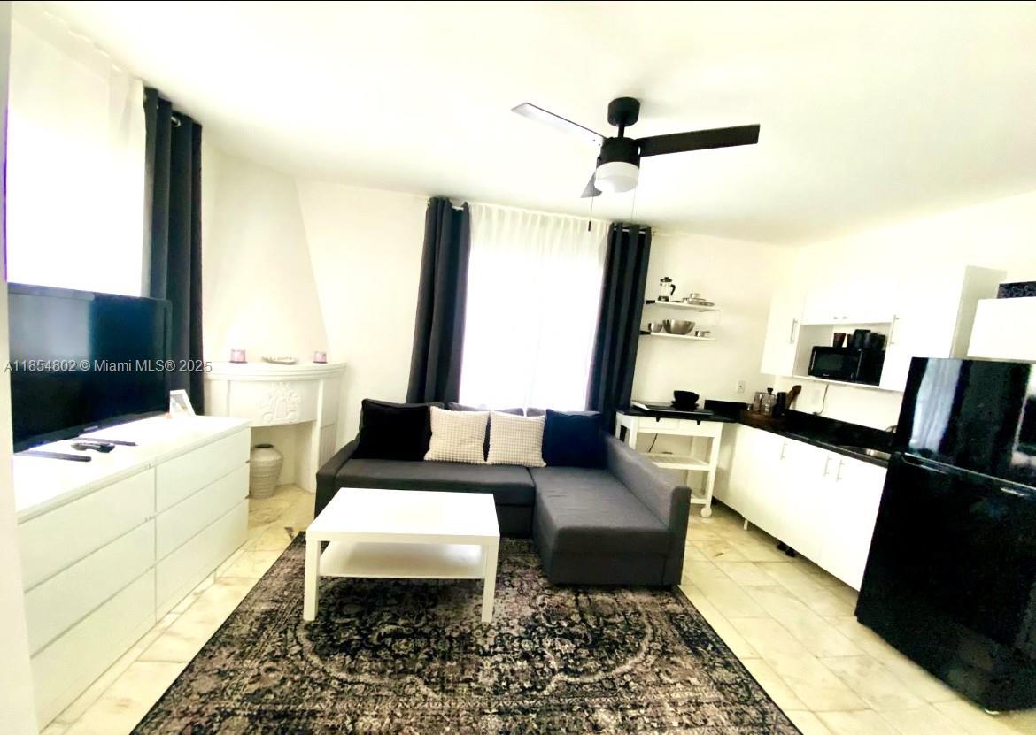 Property photo # 4