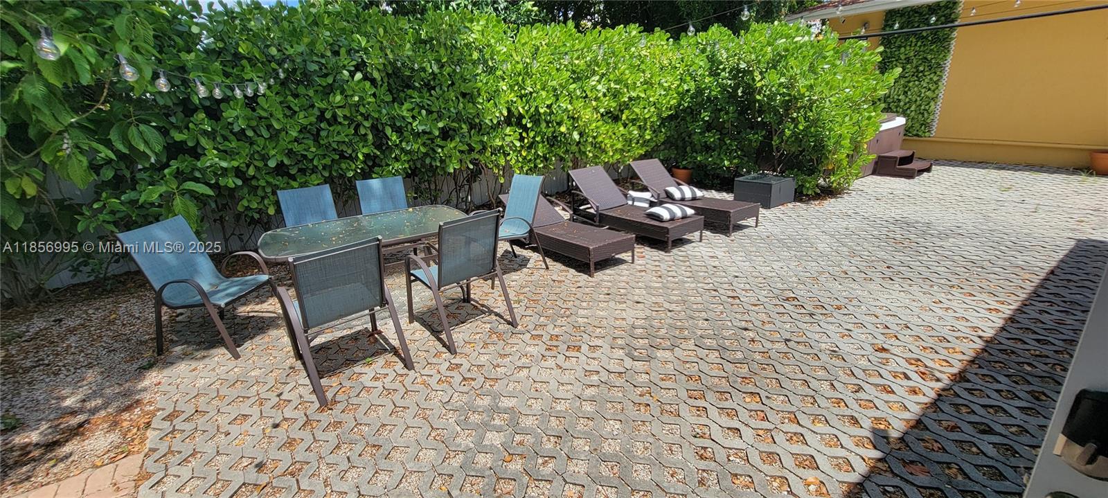 Property photo # 4