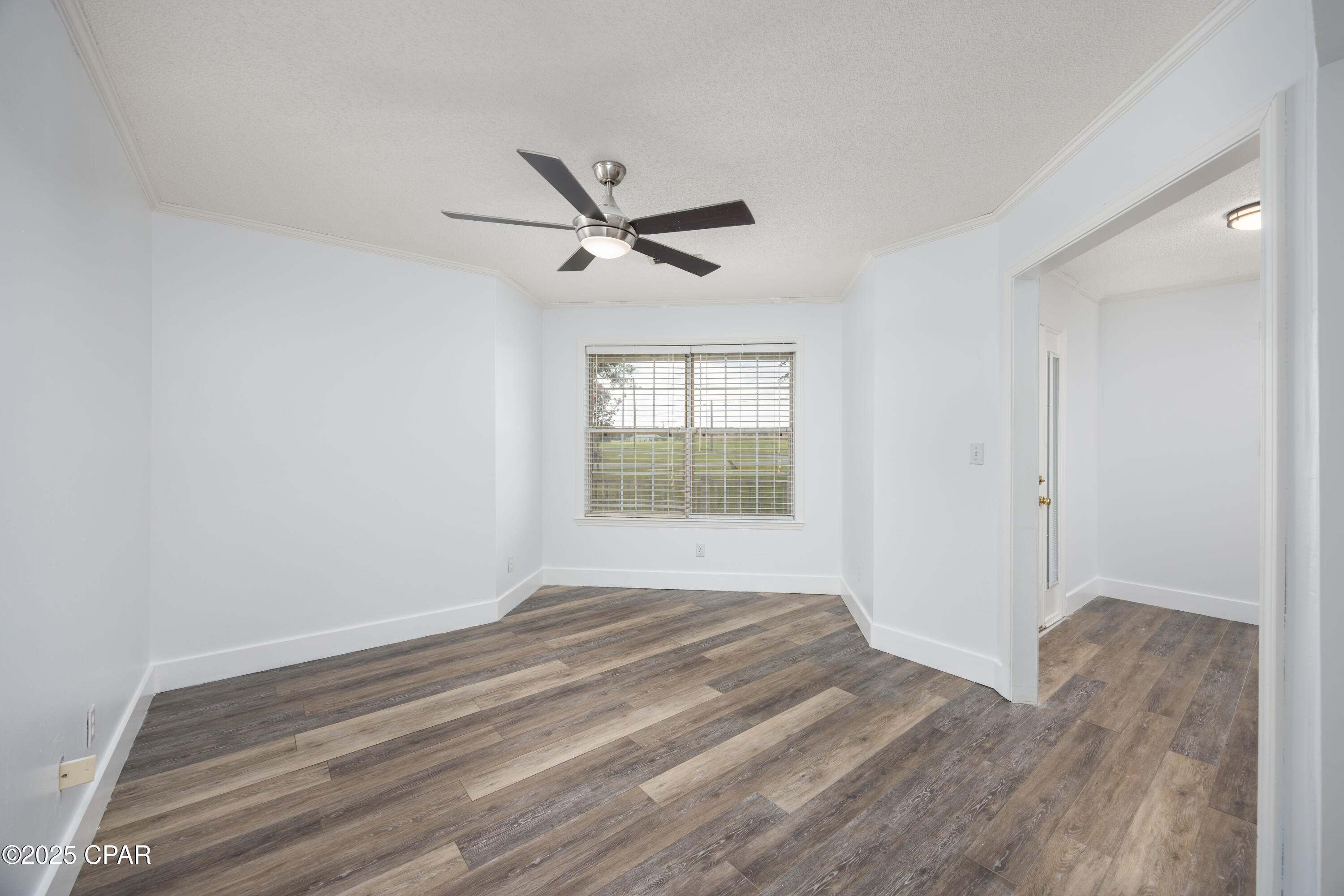 Image 7 For 894 Haley Drive