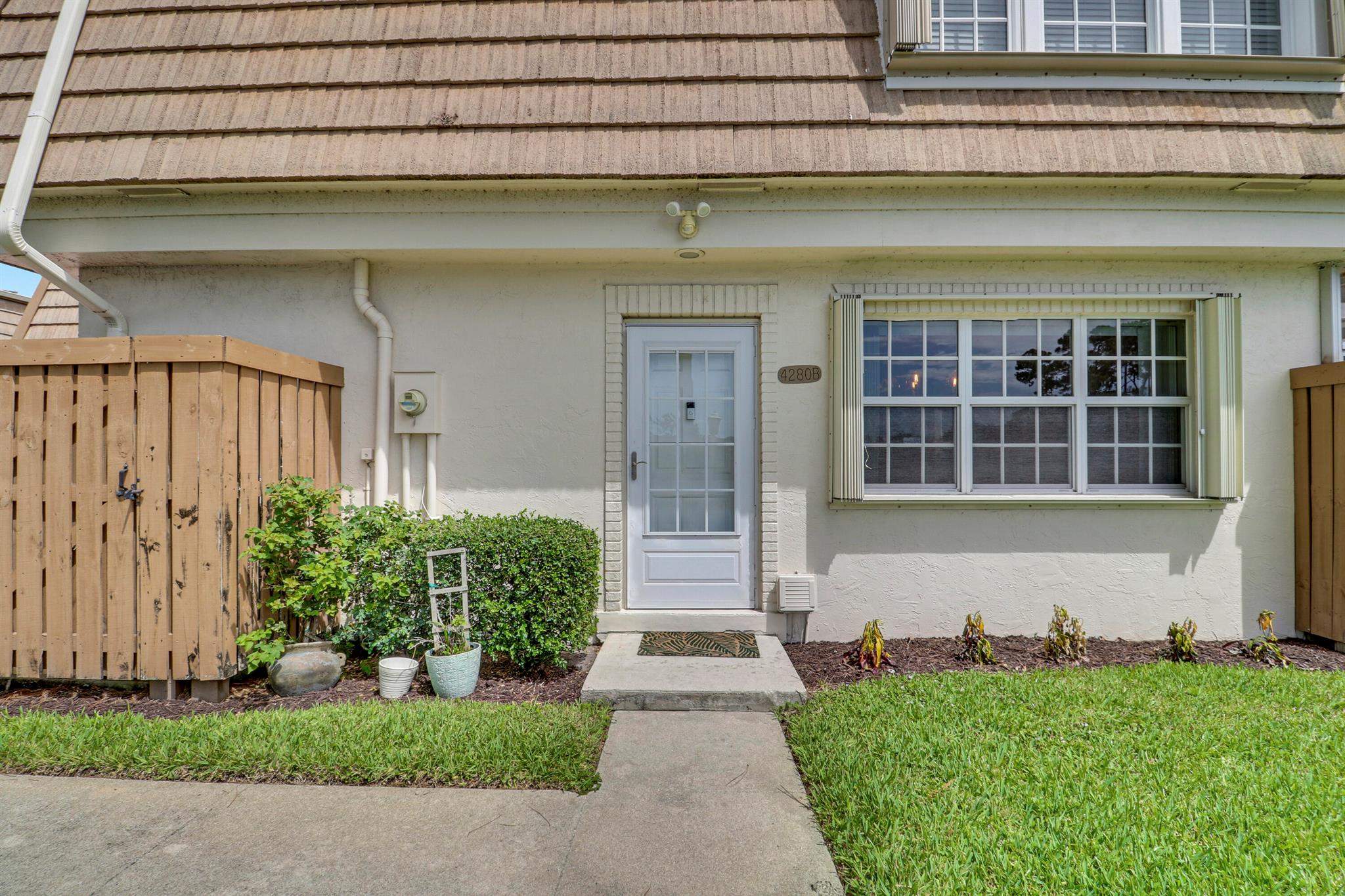 Image to showcase the property located at 4280 Hazel Avenue B