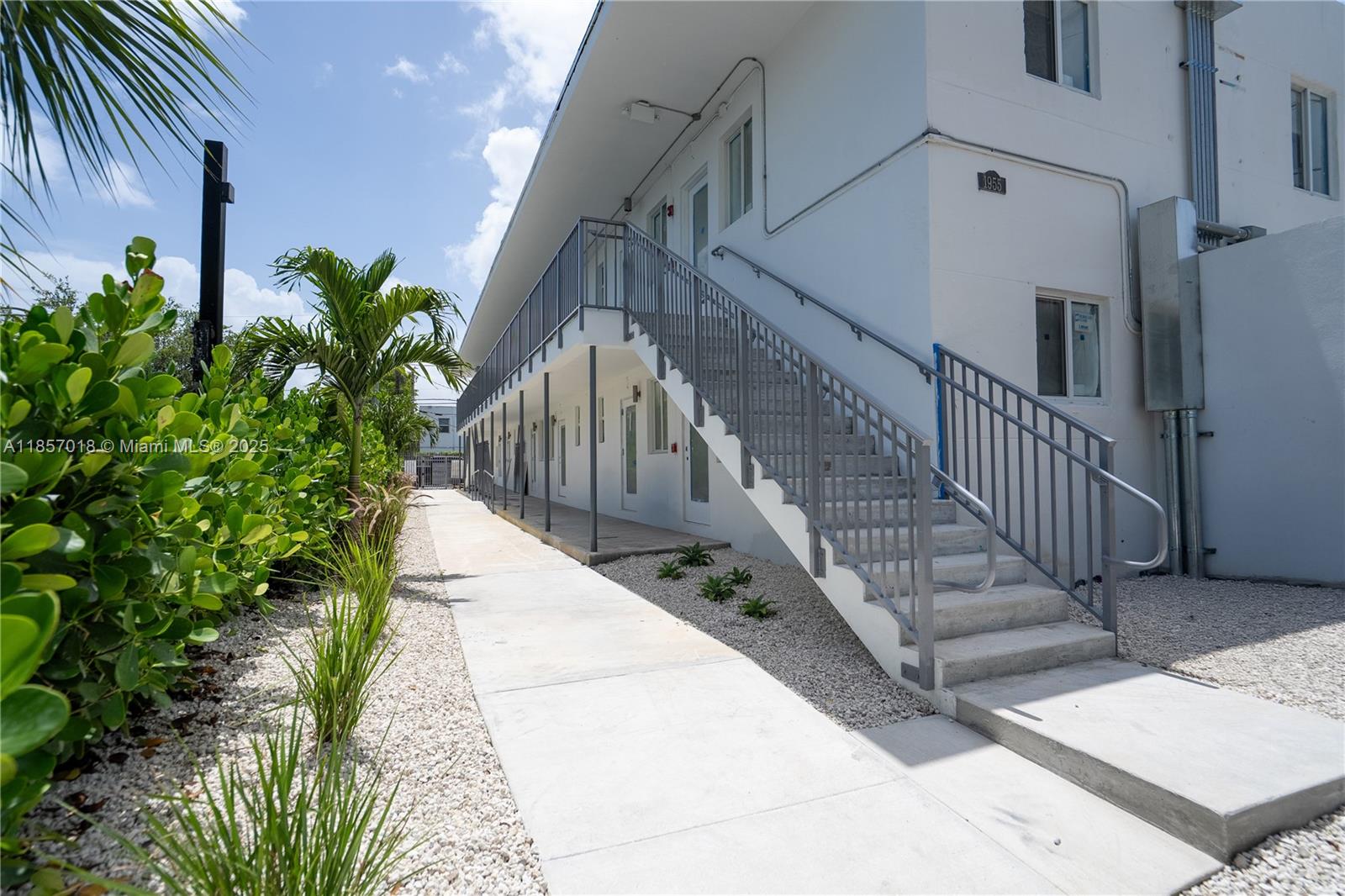 Property photo # 6