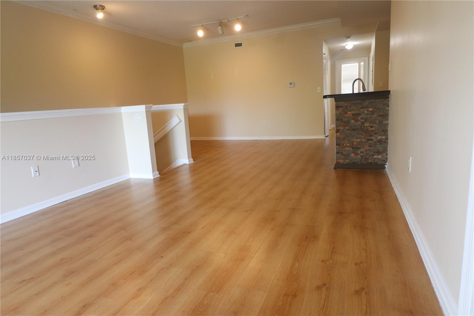 El-Ad Poinciana Condo