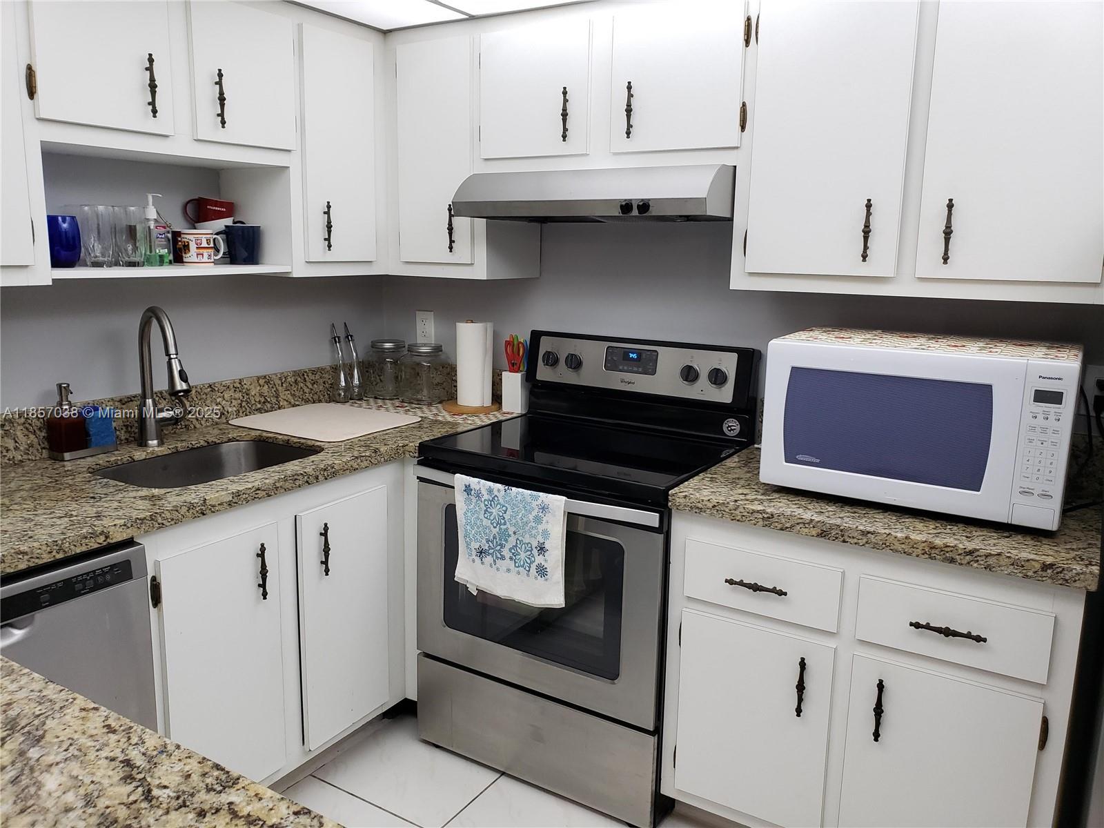Property photo # 0