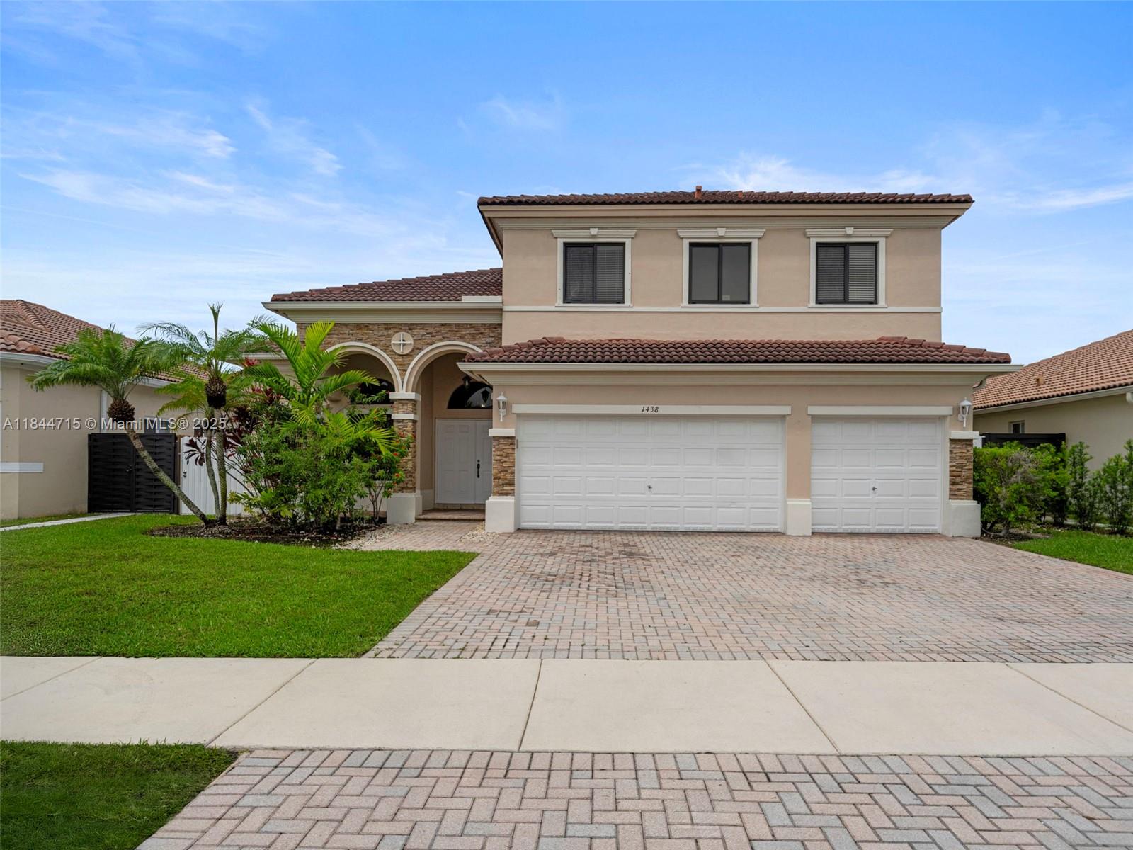 Property photo # 0