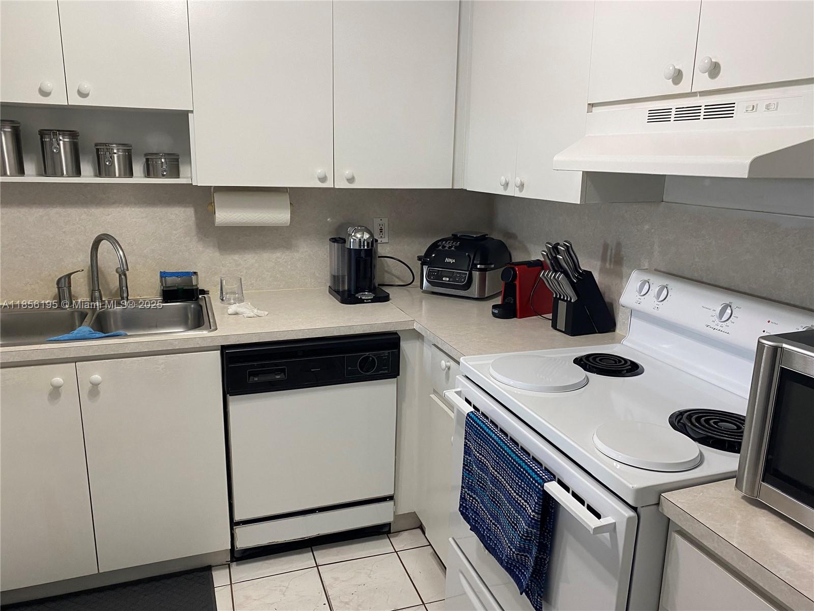 Property photo # 5