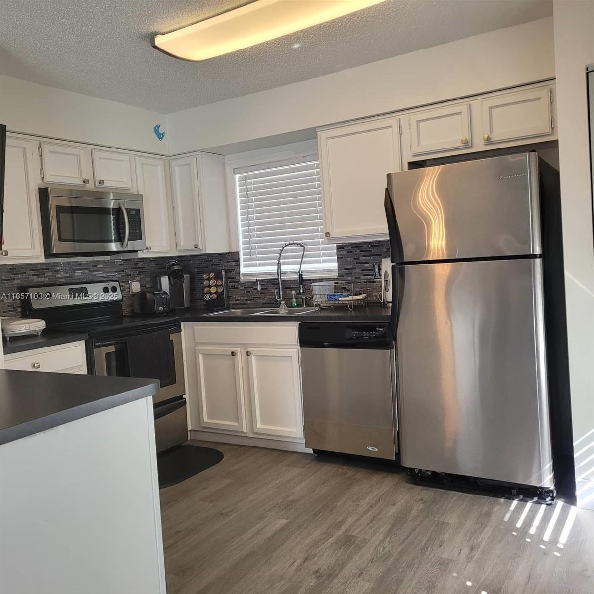 Property photo # 9