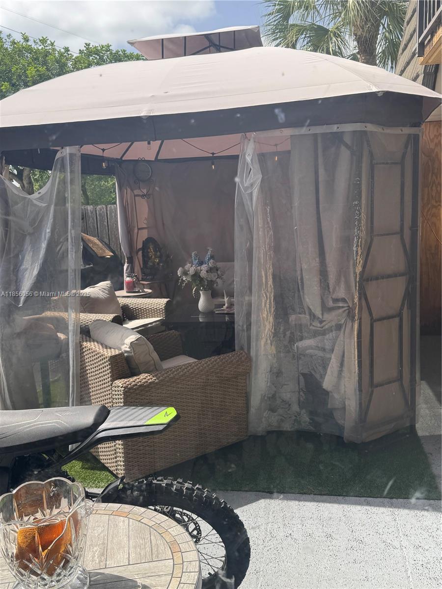 Property photo # 9
