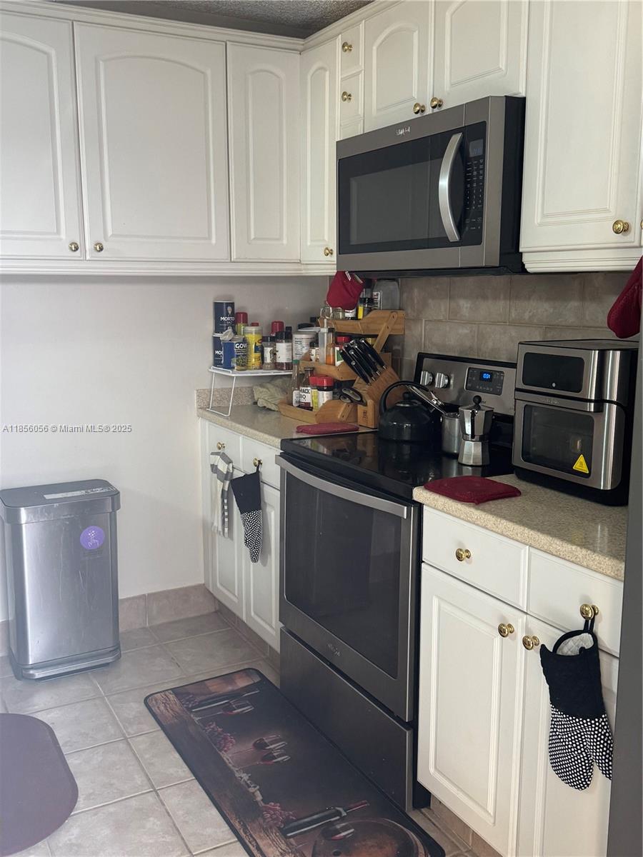 Property photo # 6