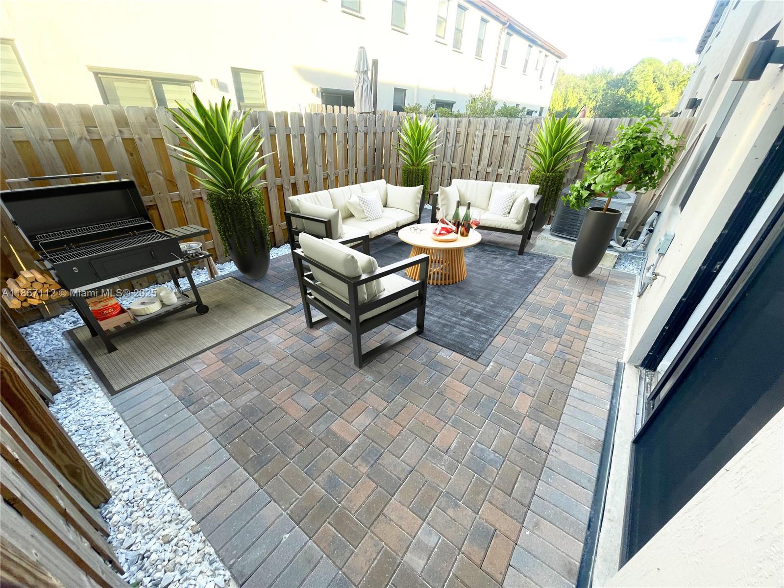 Property photo # 8