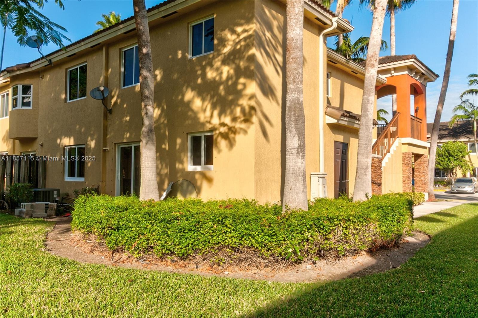 Property photo # 2