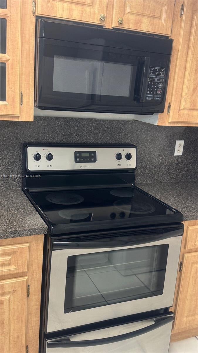 Property photo # 9