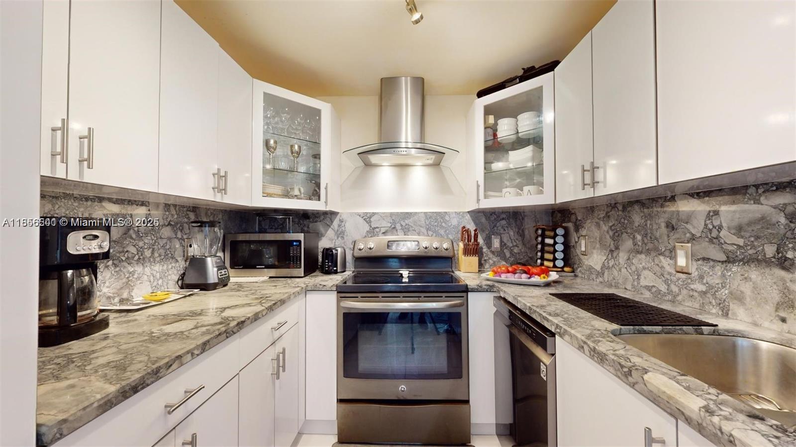 Property photo # 8