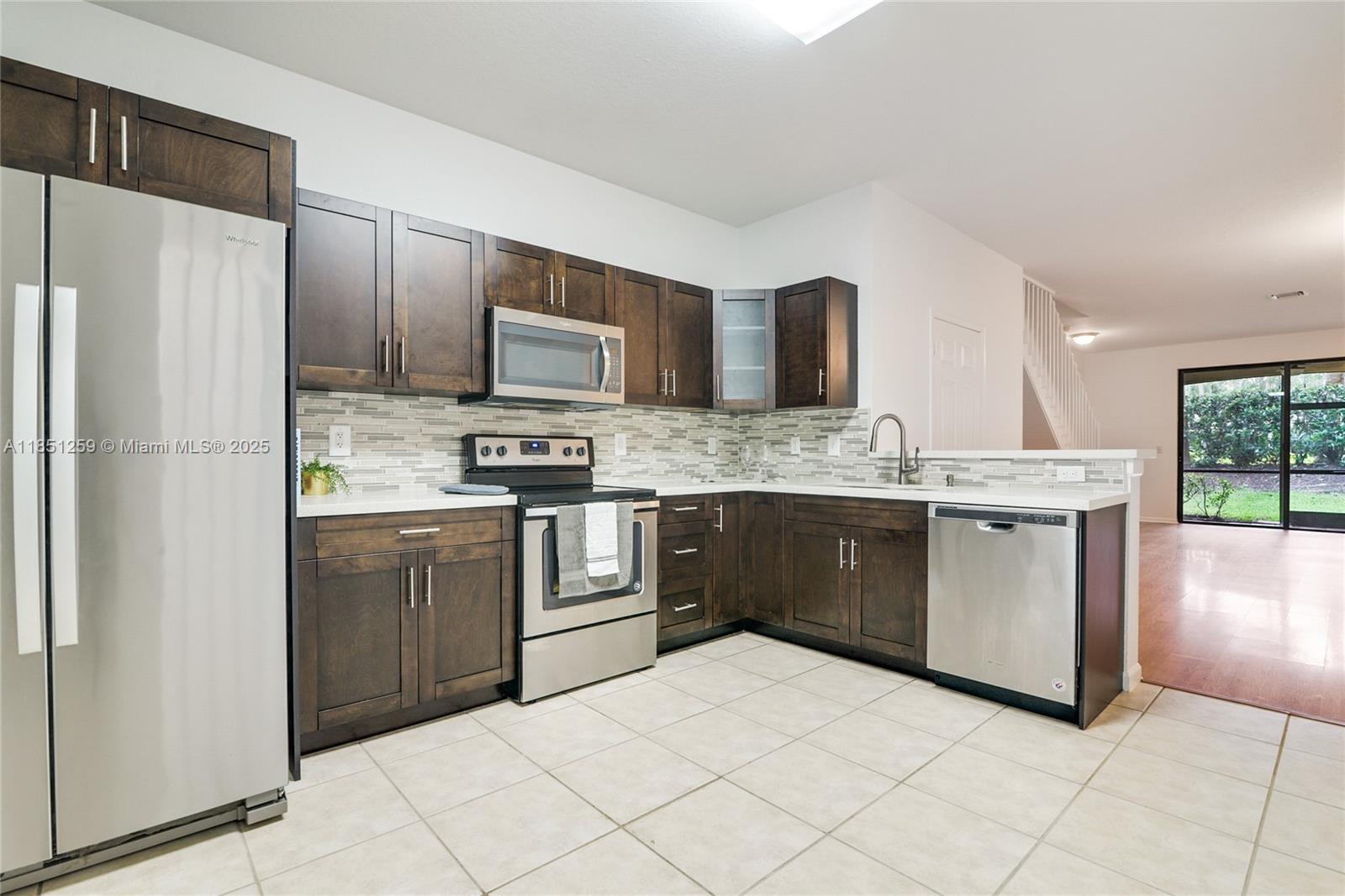 Property photo # 6