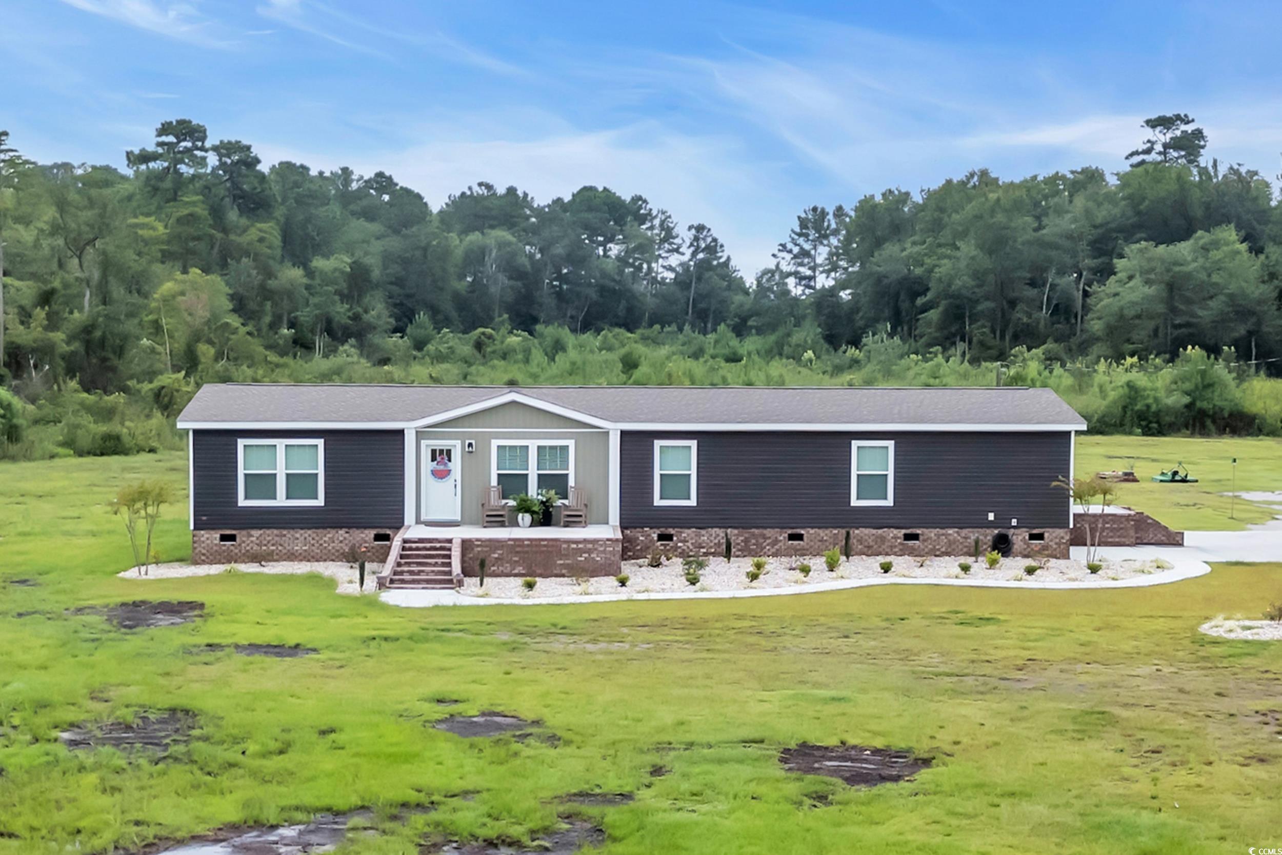 1940 Emery Rd. Loris, SC 29569