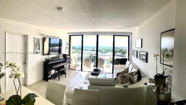 Greenwich Ph I Condo