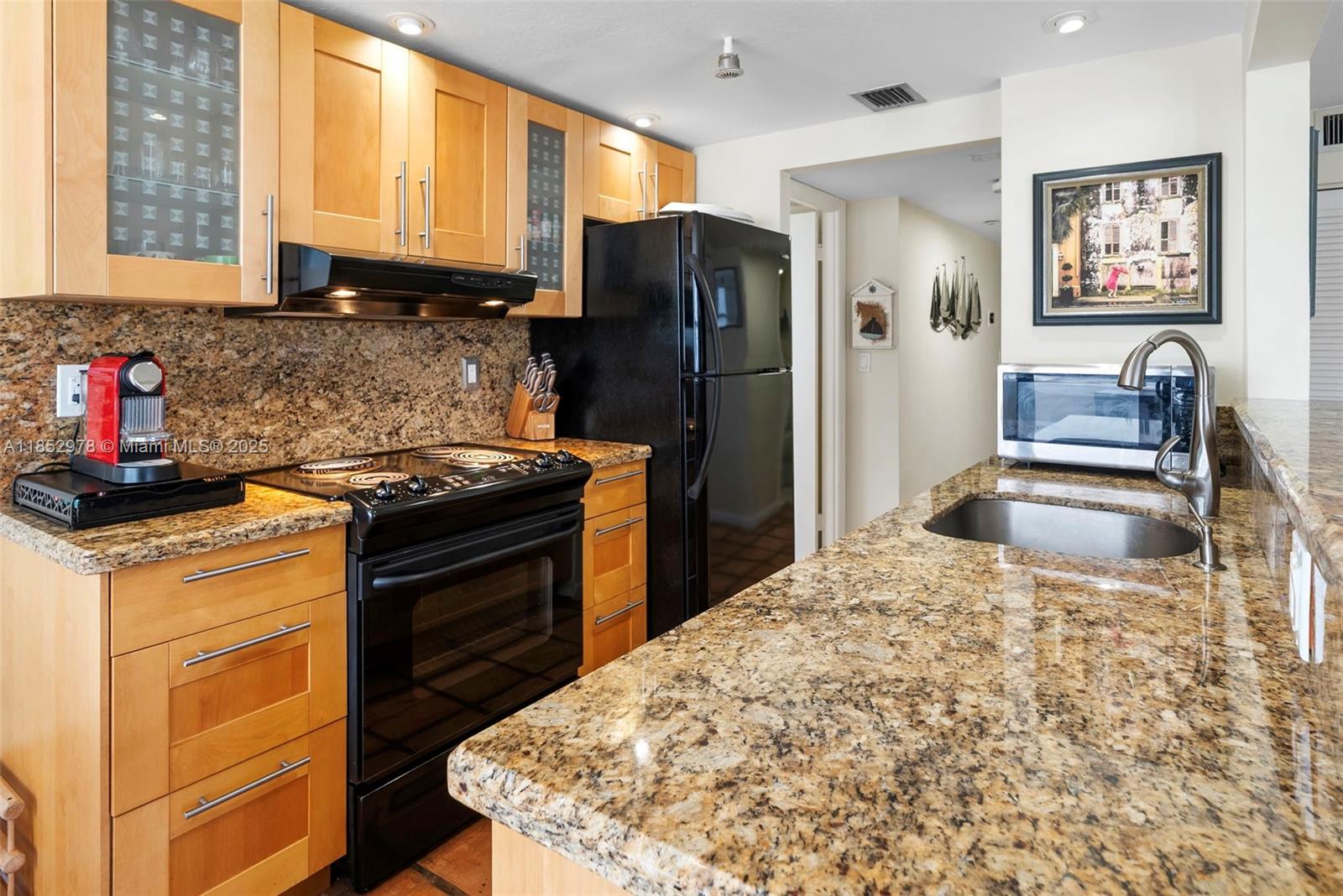 Property photo # 4