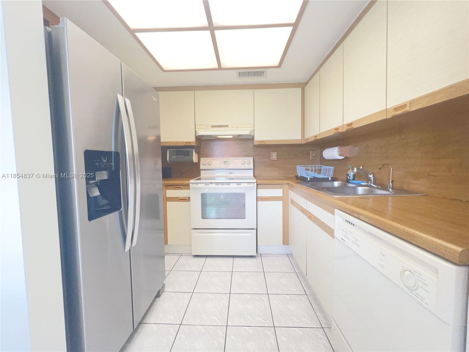 Property photo # 9